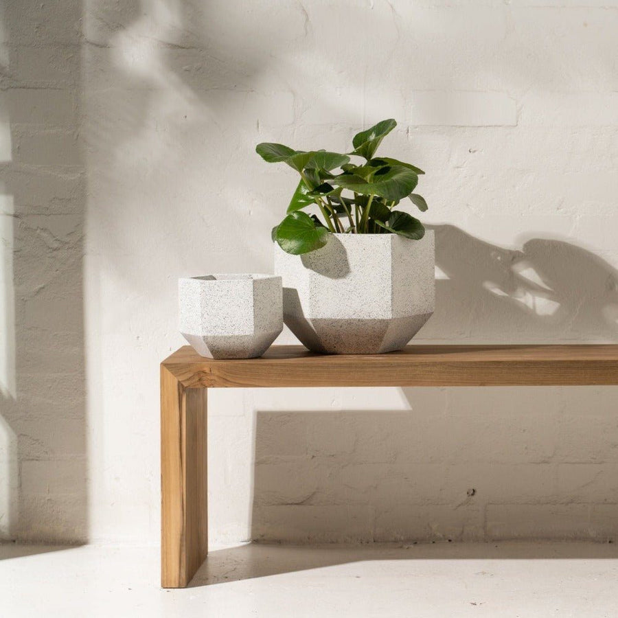 Alvar Angled Planter - White Speckle - Toast and honey studio