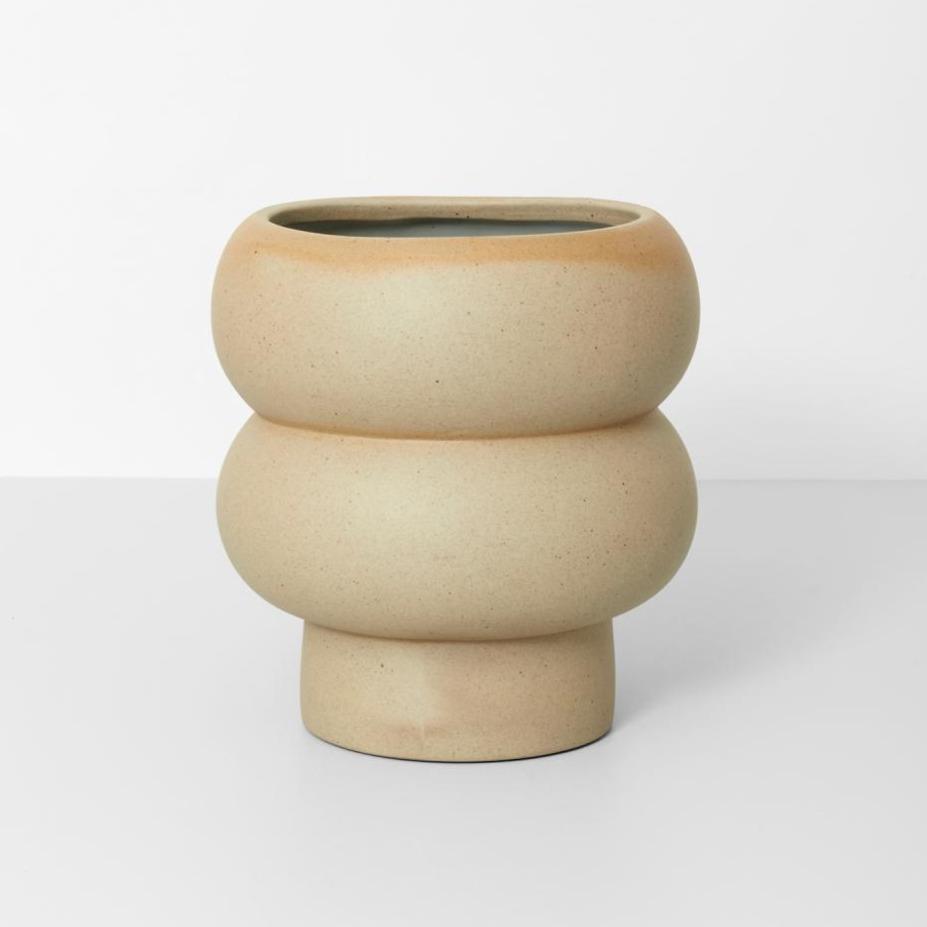 Billie Planter - Dune by Middle of Nowhere - Toast and honey studio